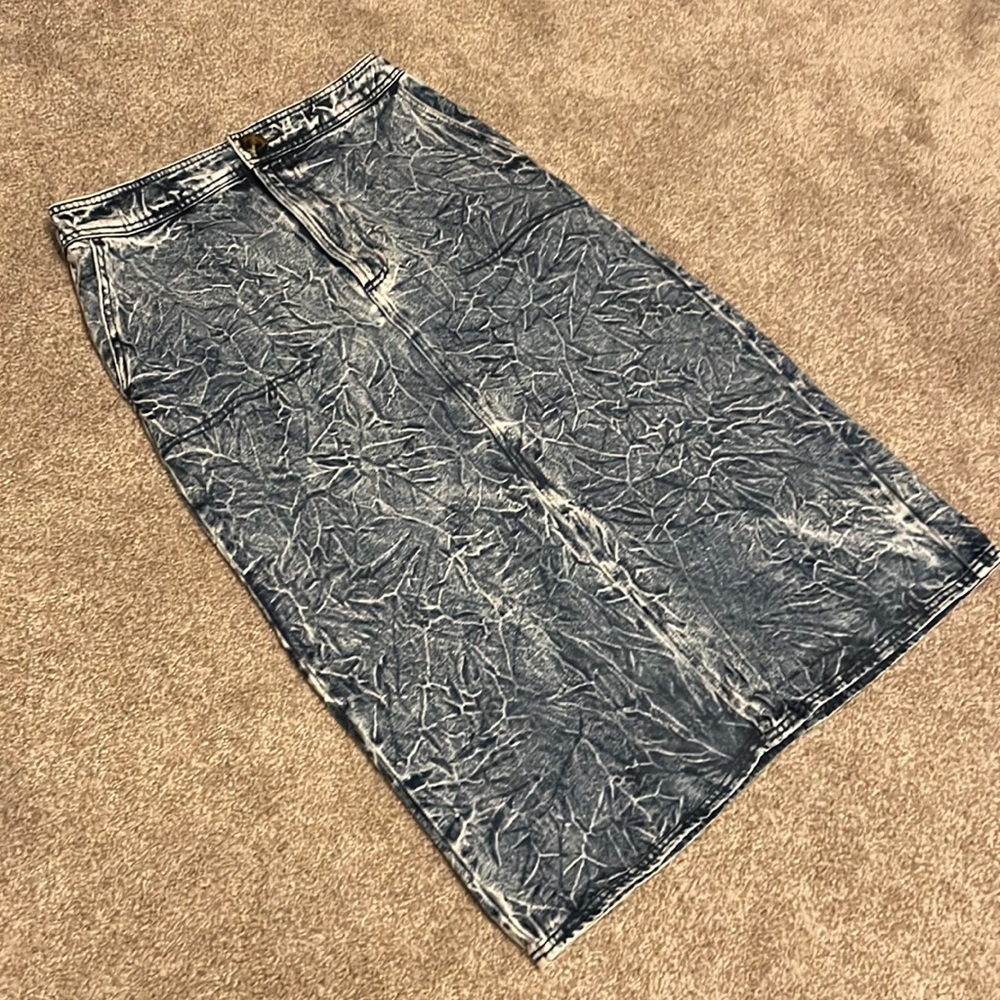 Who What Wear denim midi skirt acid wash